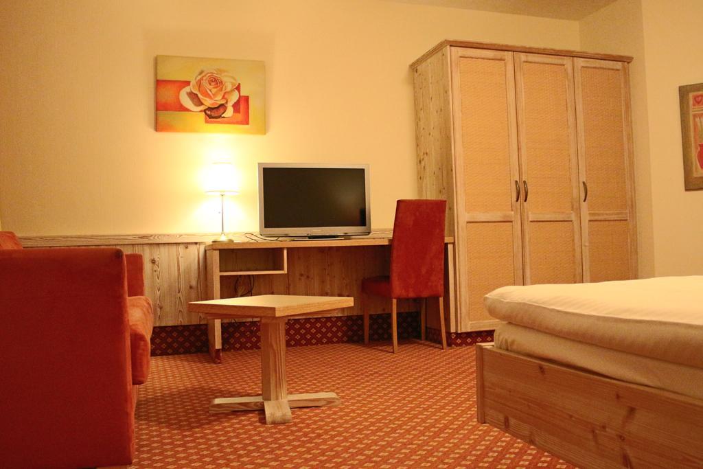 Central-hotel Hotel