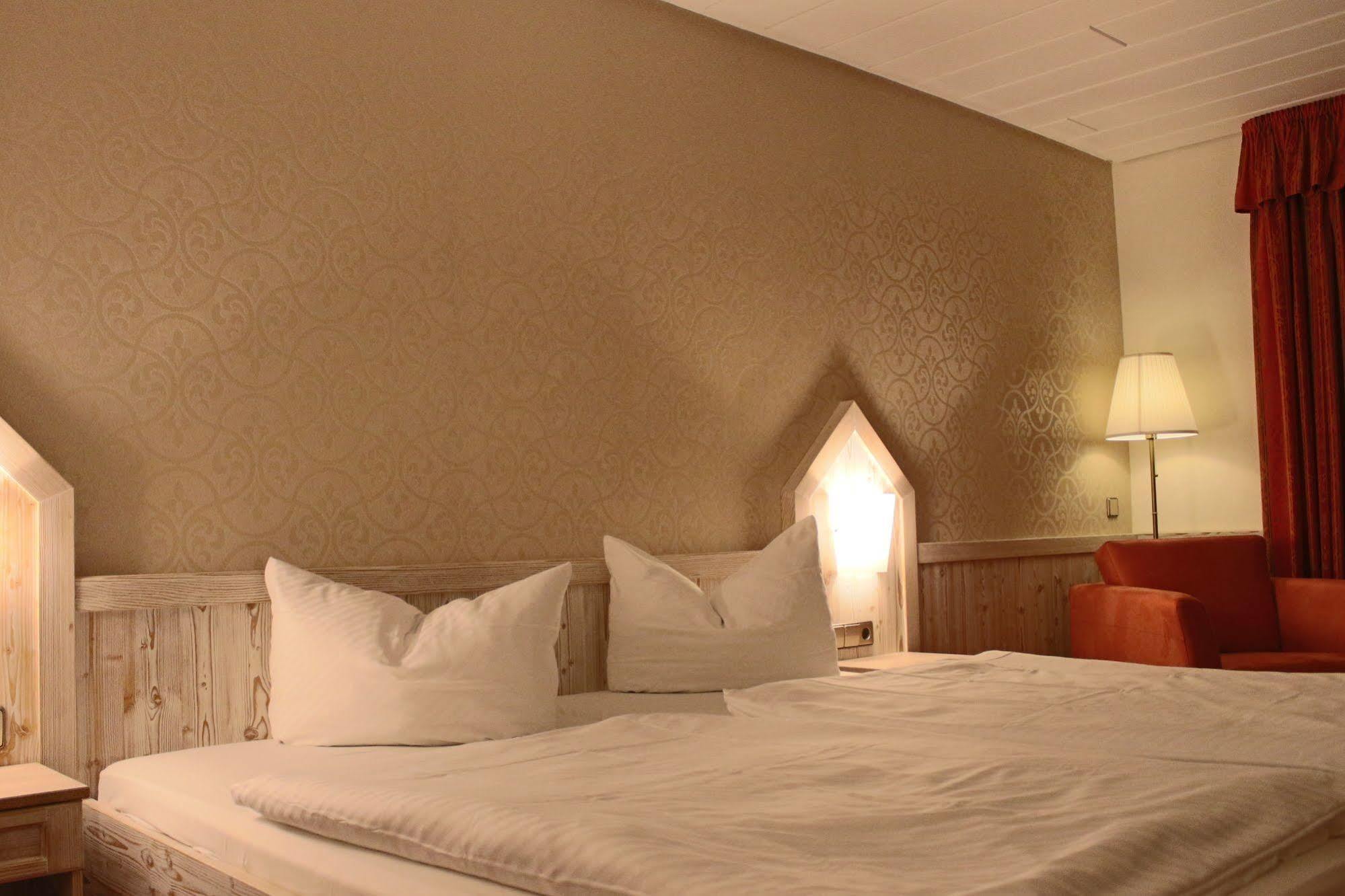 Central-hotel Hotel